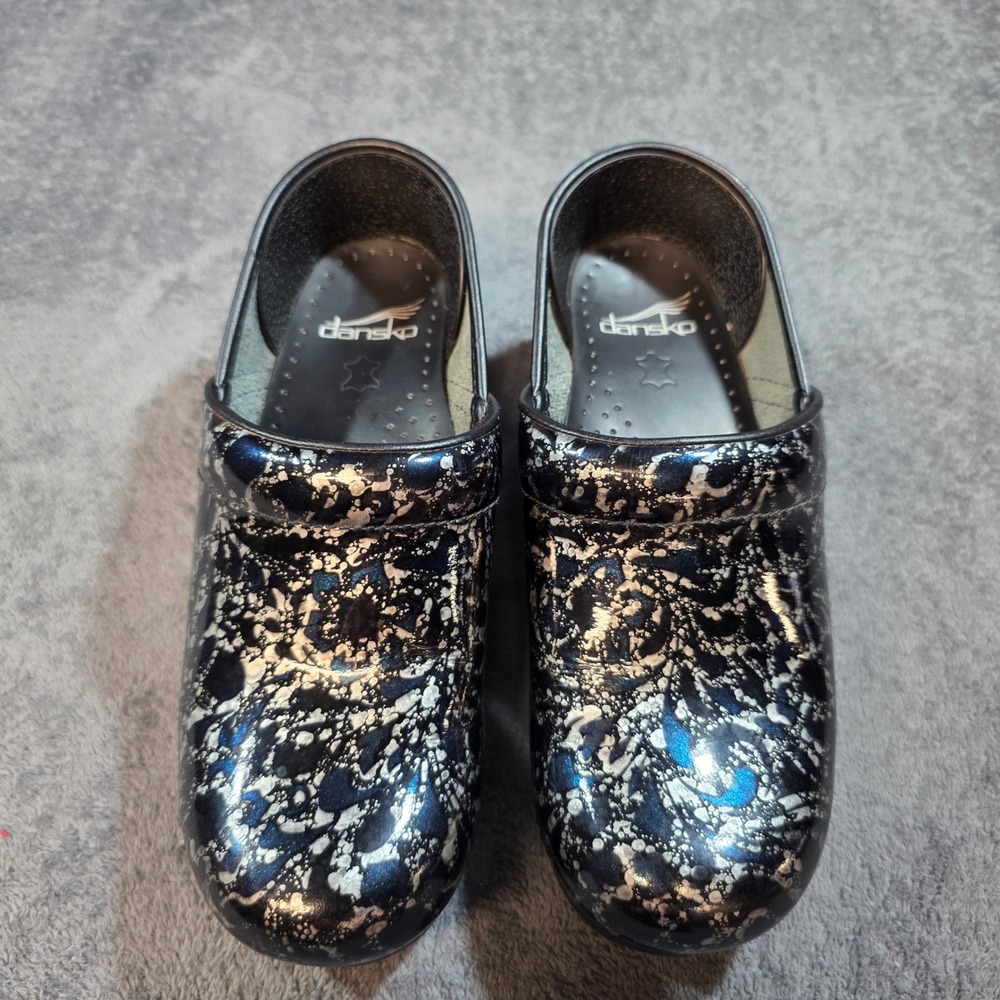 Dansko Professional Clogs Womens 6.5/7 Blue Silver Splatter Patent Leather
